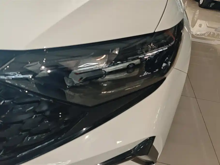 JETTA VS7