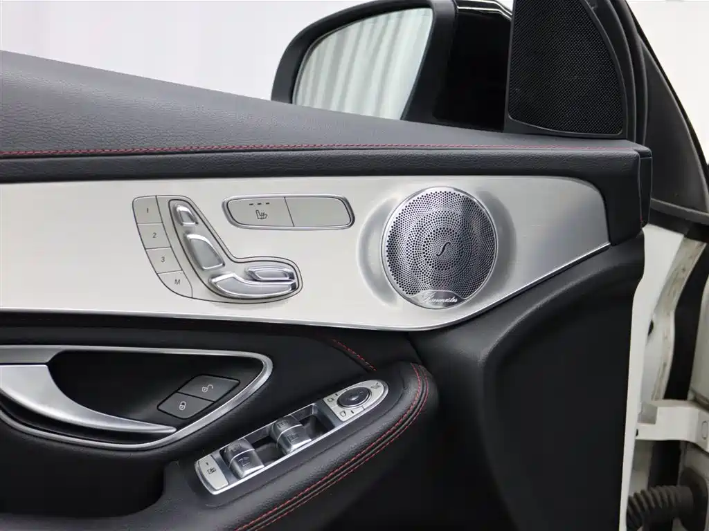 Mercedes-Benz GLC AMG 2017 AMG GLC 43 4MATIC Special Edition фото 7