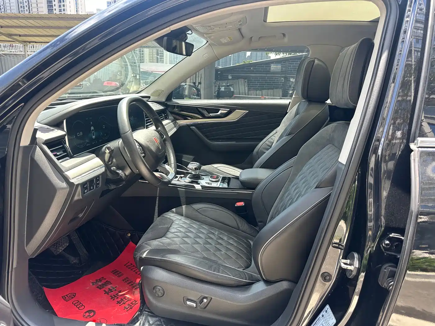 Hongqi HS5 2019 2.0T Smart Connect Joy Edition фото 4