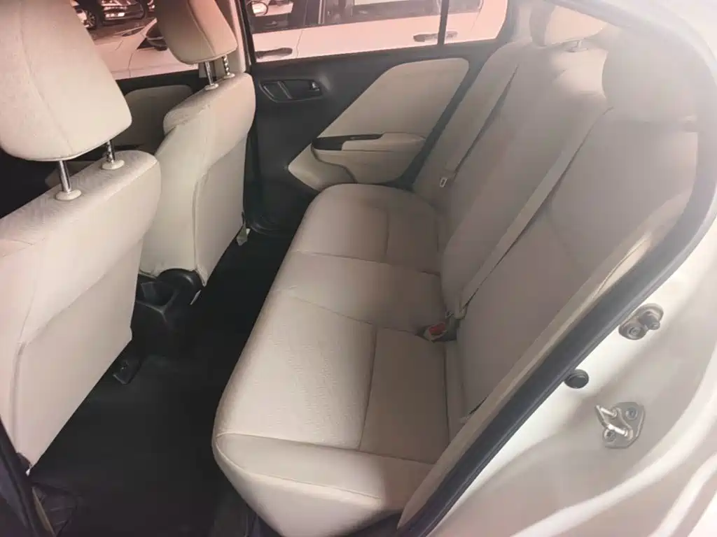 Honda Greiz 2018 2016 1.5L CVT Classic Edition