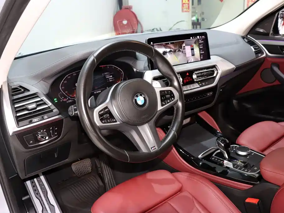 Photo 9 - BMW X4