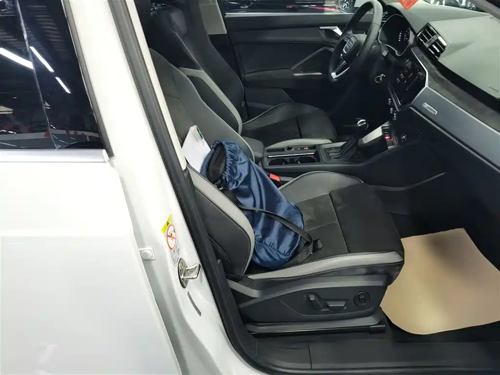 Audi Q3 2022 35 TFSI Progressive Dynamic фото 20