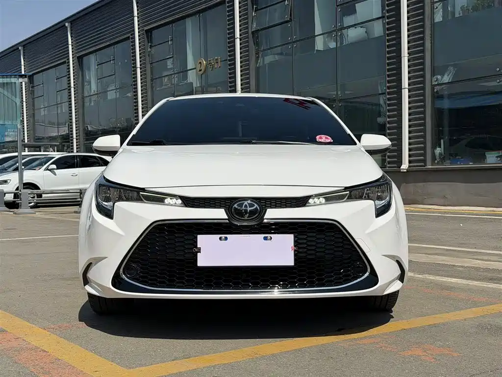 Toyota Levin 2022 185T CVT Luxury Edition фото 2