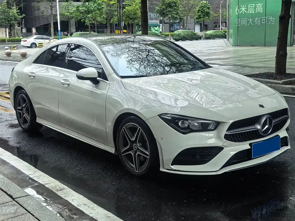 Mercedes-Benz CLA (Import) 2021 CLA 200 фото 3