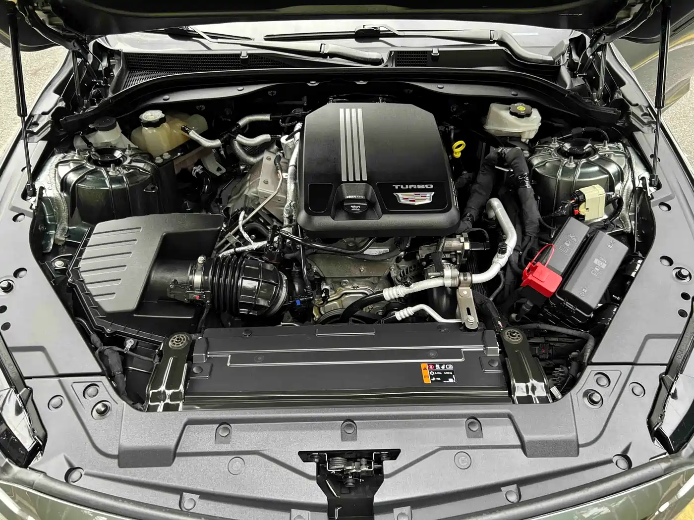 Cadillac CT5 2022 28T Luxury Edition фото 29