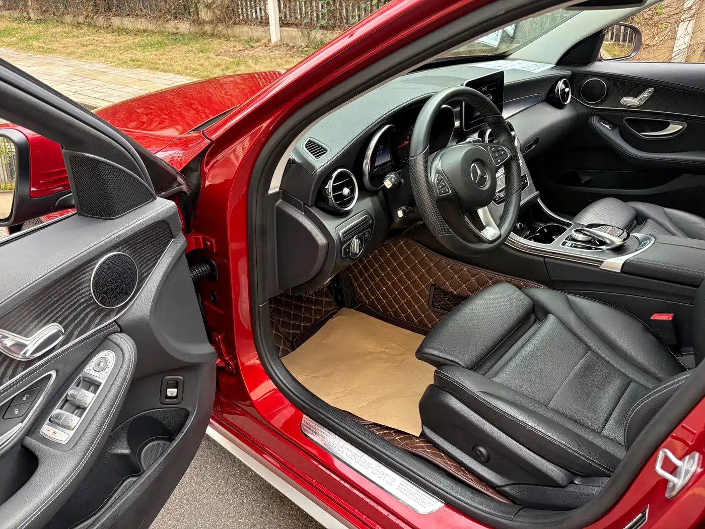 Mercedes-Benz C-Class 2017 Facelift C 180 L Fashion Sport Edition фото 5