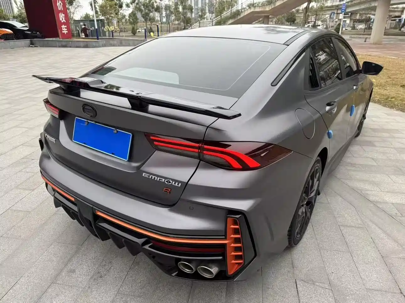 GAC Trumpchi Trumpchi Emkoo 2022 270T DCT J16 R-style Track Edition фото 3