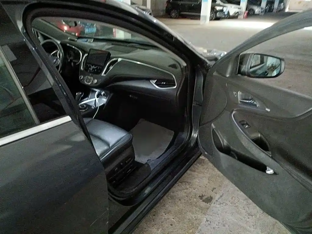 Chevrolet Malibu XL 2017 1.5T Auto Sport Edition фото 20
