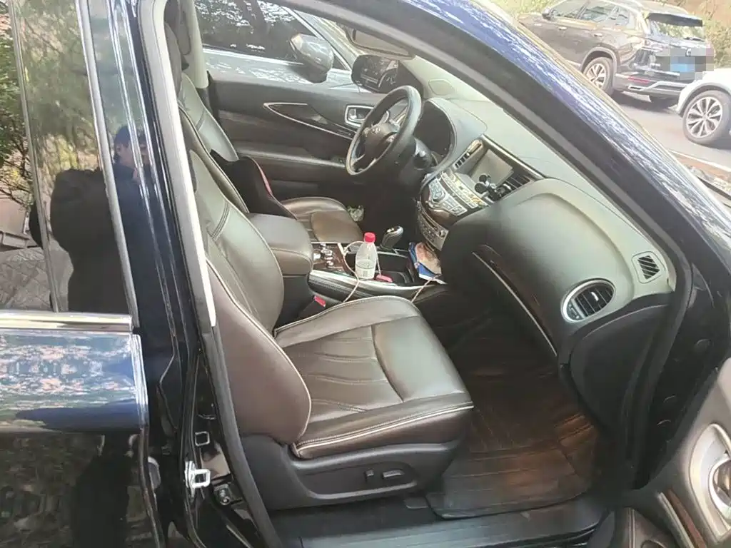 Infiniti QX60 (Import) 2019 2018 2.5 S/C Hybrid FWD Champion Family Edition