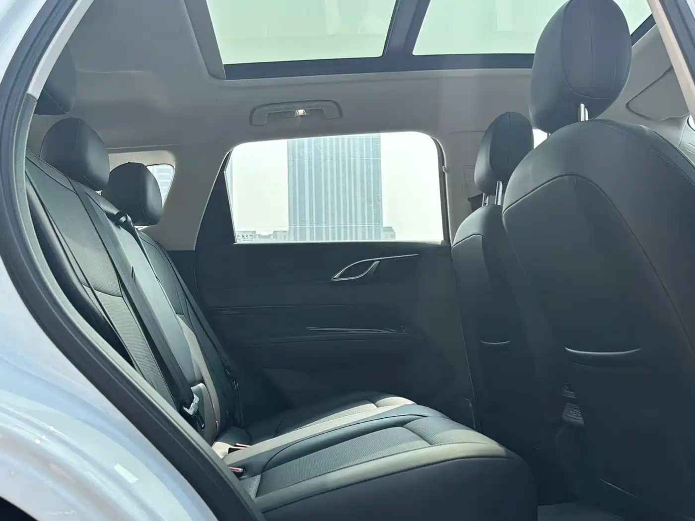 Hongqi HONGQI HS3 PHEV