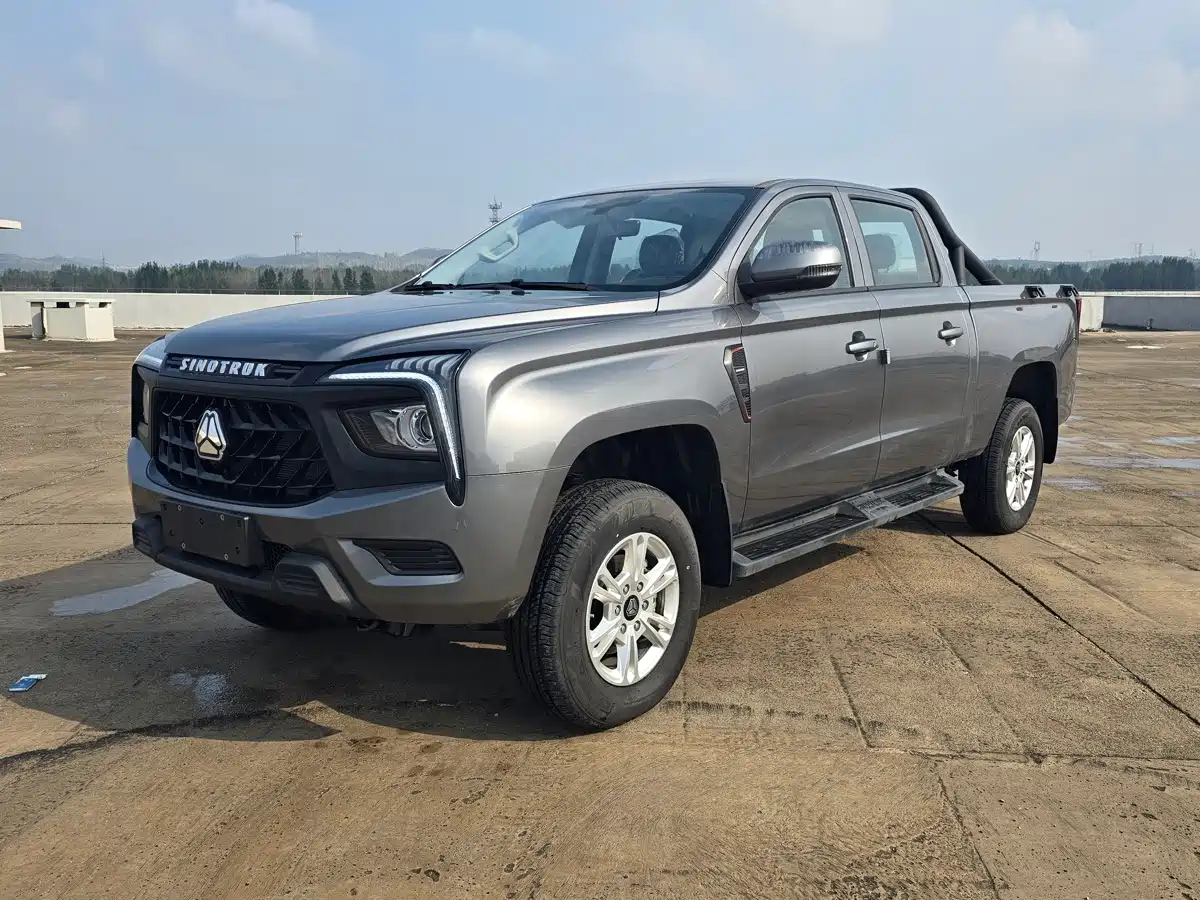 Photo 1 - Sinotruk Bosheng