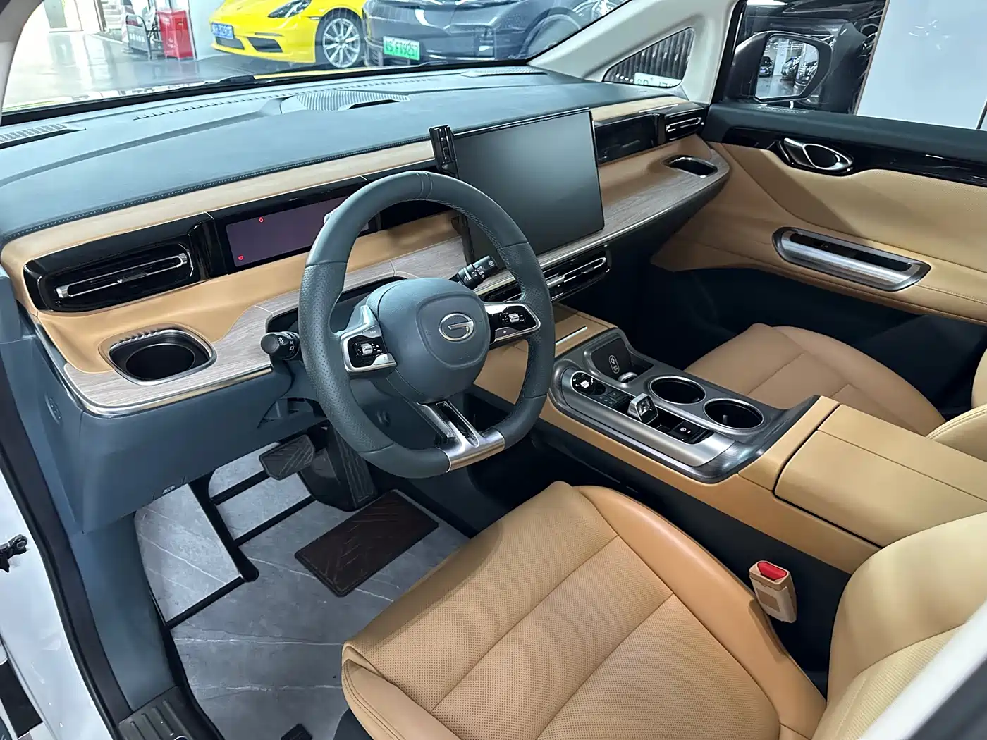GAC Trumpchi Trumpchi E8 2025 2024 Glory Series 2.0L Glory Edition