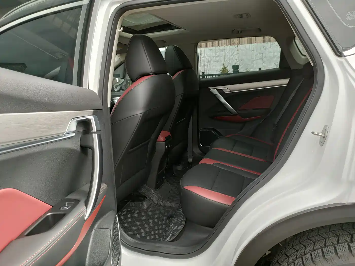 GEELY AUTOMOBILE BINYUE