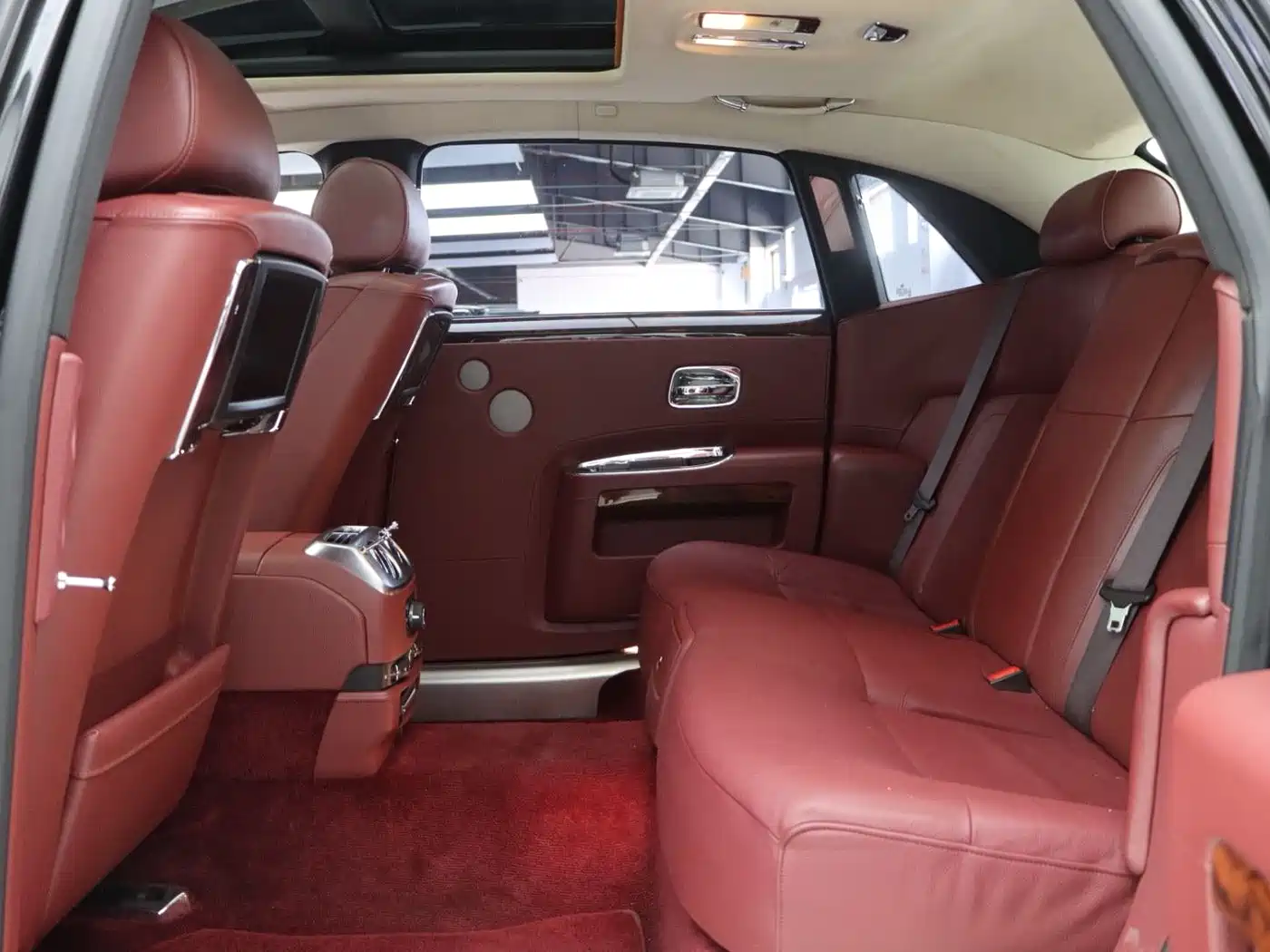 Photo 26 - Rolls-Royce Ghost