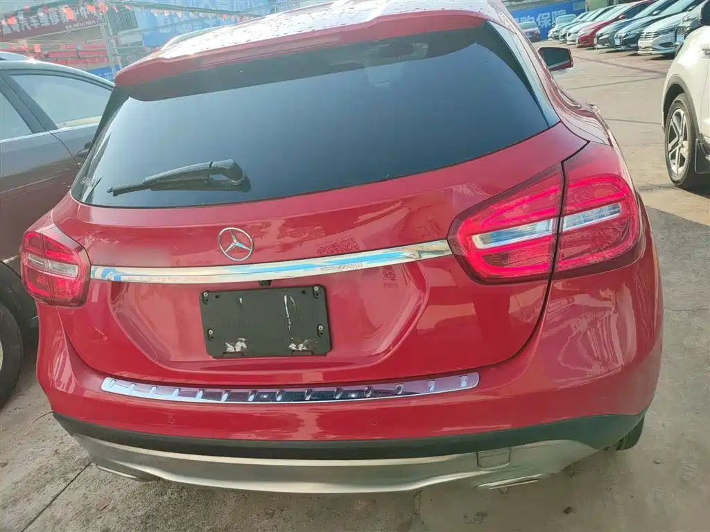 Mercedes-Benz GLA 2015 GLA 200 Fashion фото 5