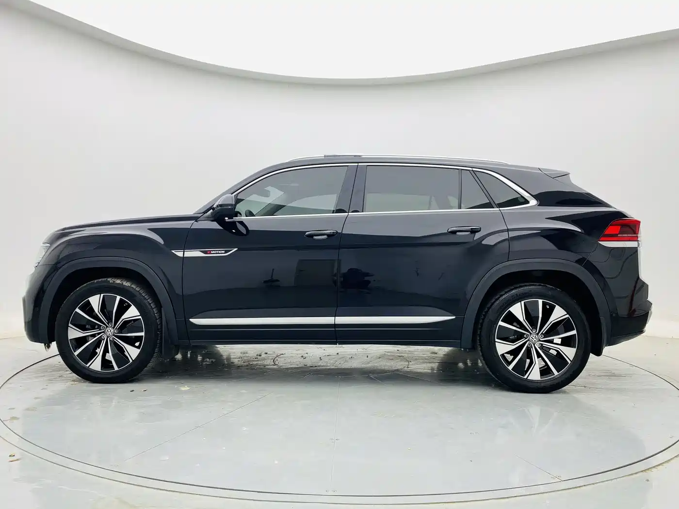 Volkswagen Teramont 2020 Teramont X 380TSI 4WD Premium Luxury фото 4