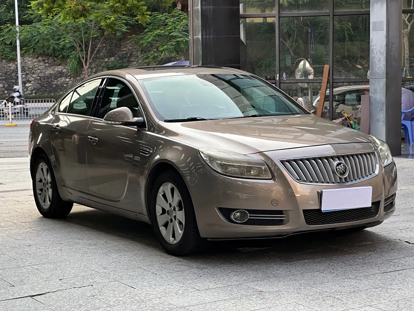 Фото 3 - Buick Regal