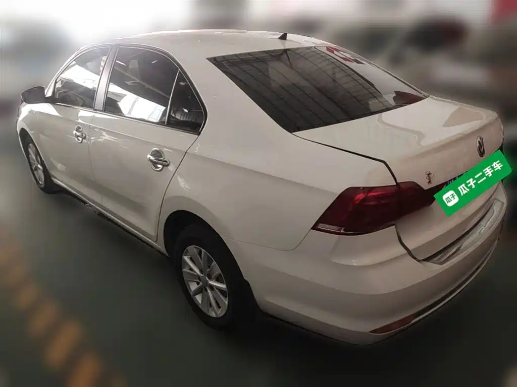 Volkswagen Santana 2016 1.4L Manual Trend Edition фото 9