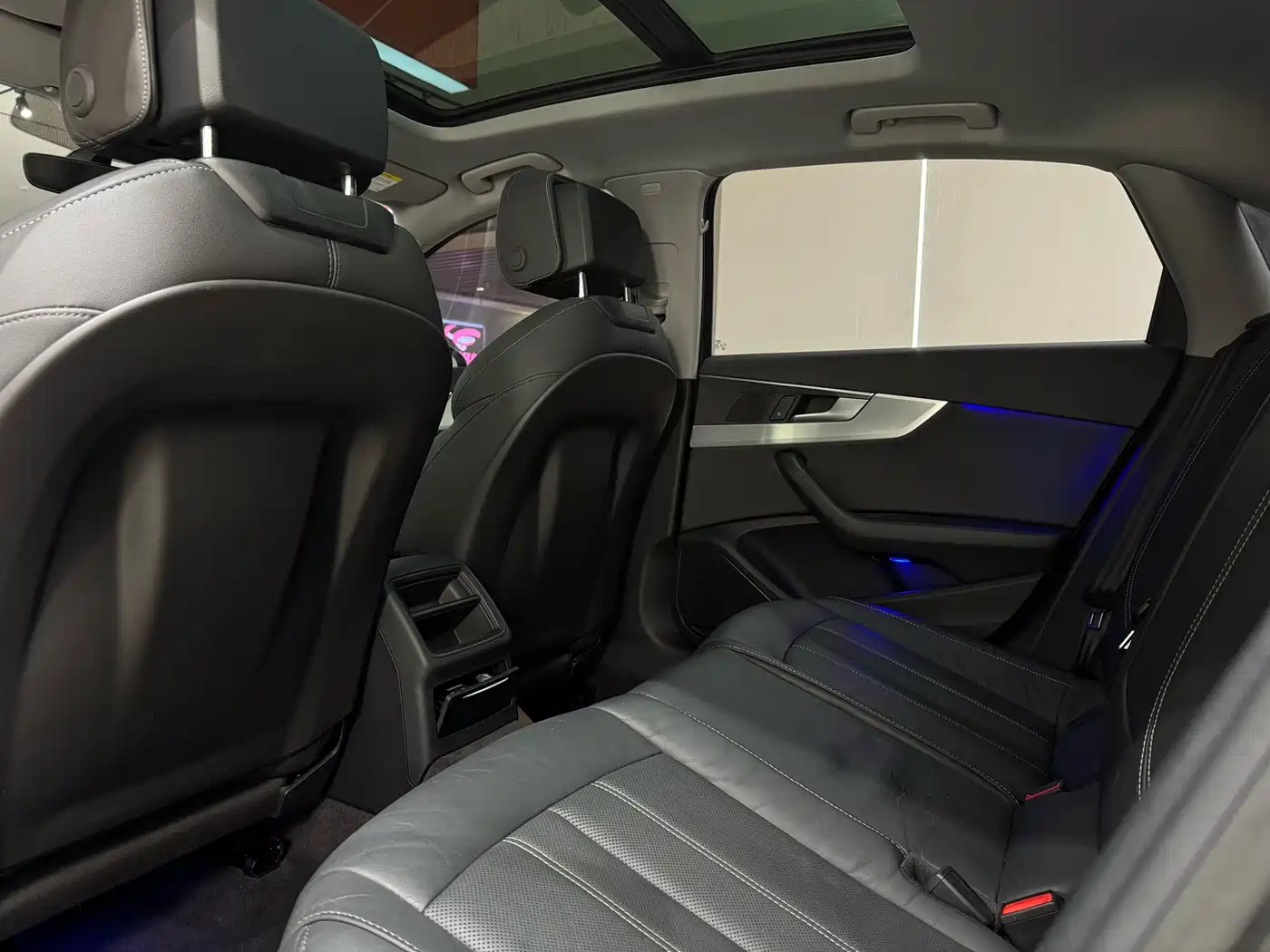 Audi A4L 2020 40 TFSI Fashion Dynamic Edition фото 19