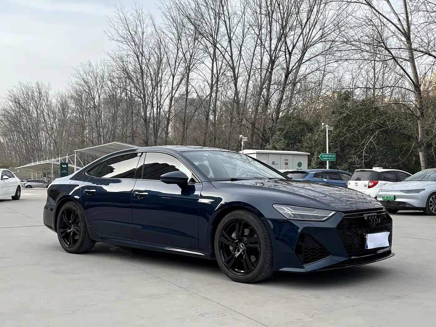 Audi A7L 2022 45 TFSI S-line Future Dream Edition фото 3
