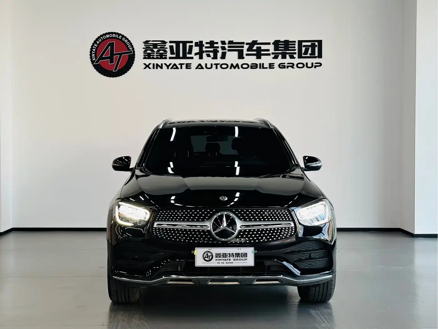 MERCEDES-BENZ GLC