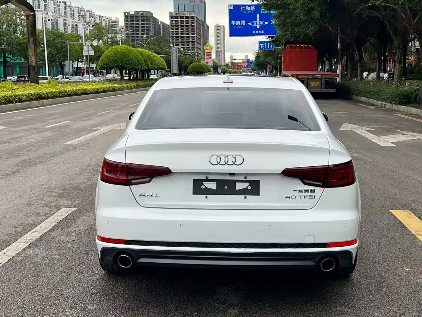 Audi A4L 2018 30th Anniversary 40 TFSI Fashion фото 4