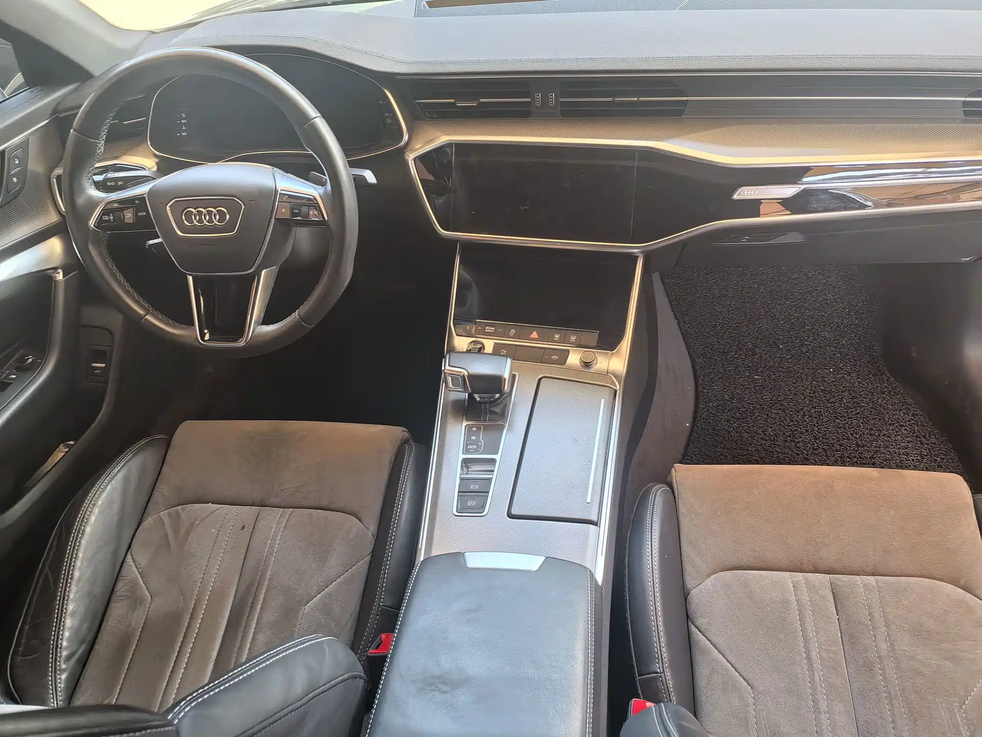 Photo 6 - Audi A6L
