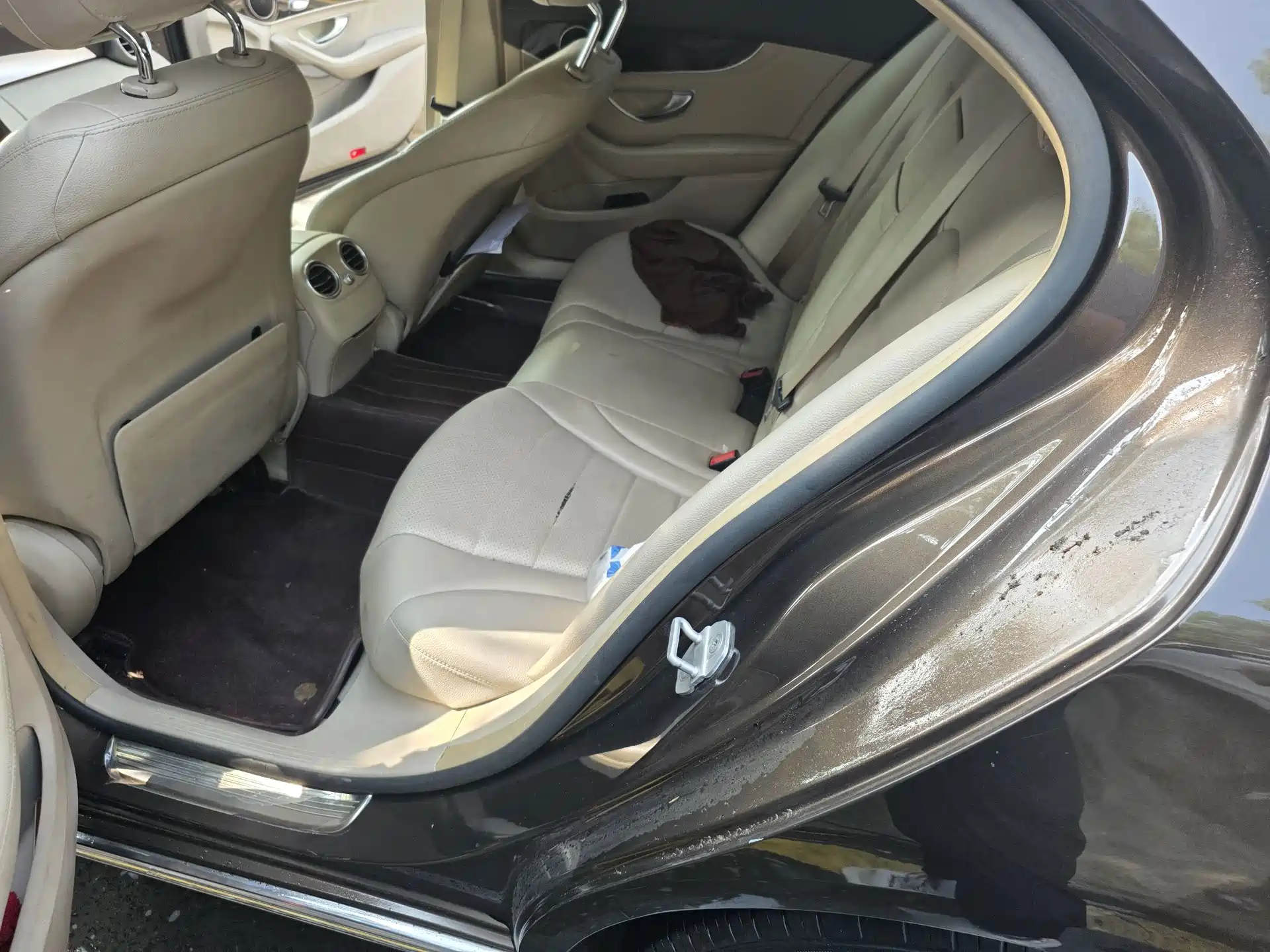 Фото 12 - Mercedes-Benz C-Class