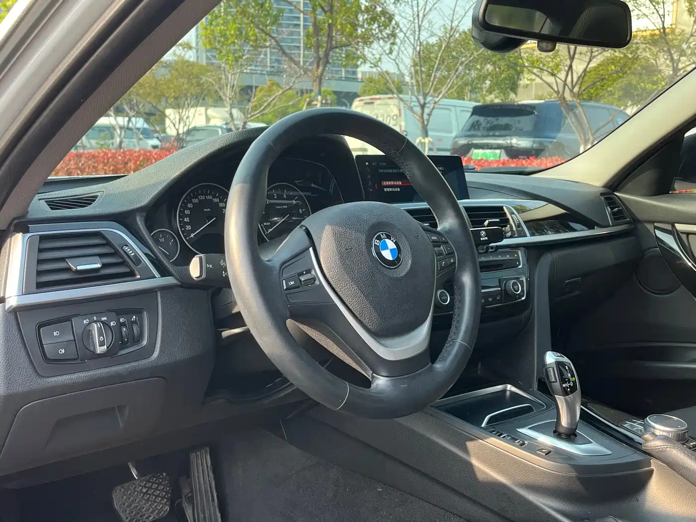 BMW 3 Series 2019 320Li Fashion Type фото 12