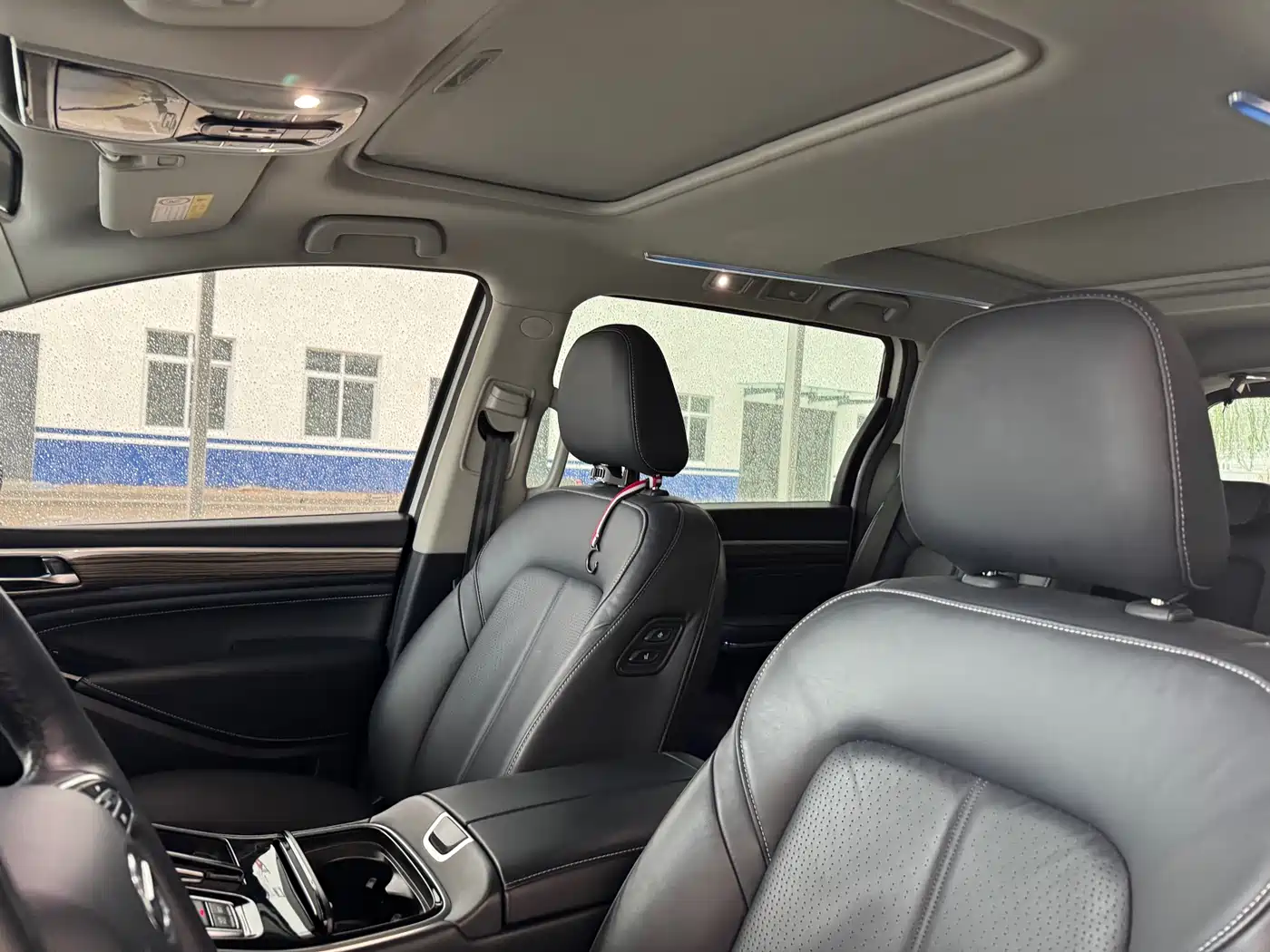 GAC Trumpchi Trumpchi M8 2023 Leading Series 390T Ultimate Edition фото 16