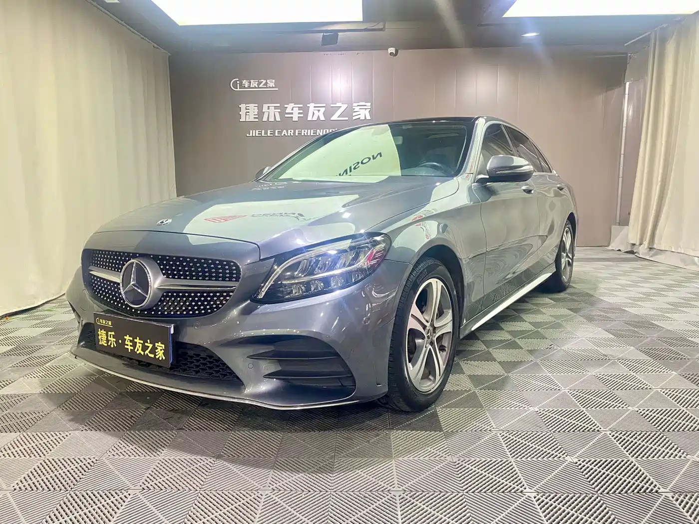 Mercedes-Benz C-Class 2019 C 260 L Sport