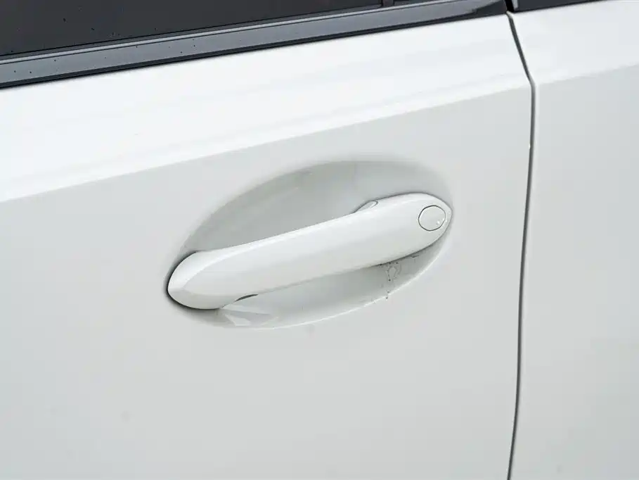 BMW 3 Series 2024 325Li M Sport Shadowline Package фото 13