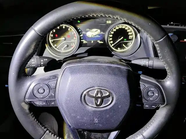 Toyota Camry 2019 2.5G Luxury Edition China VI — фото 4