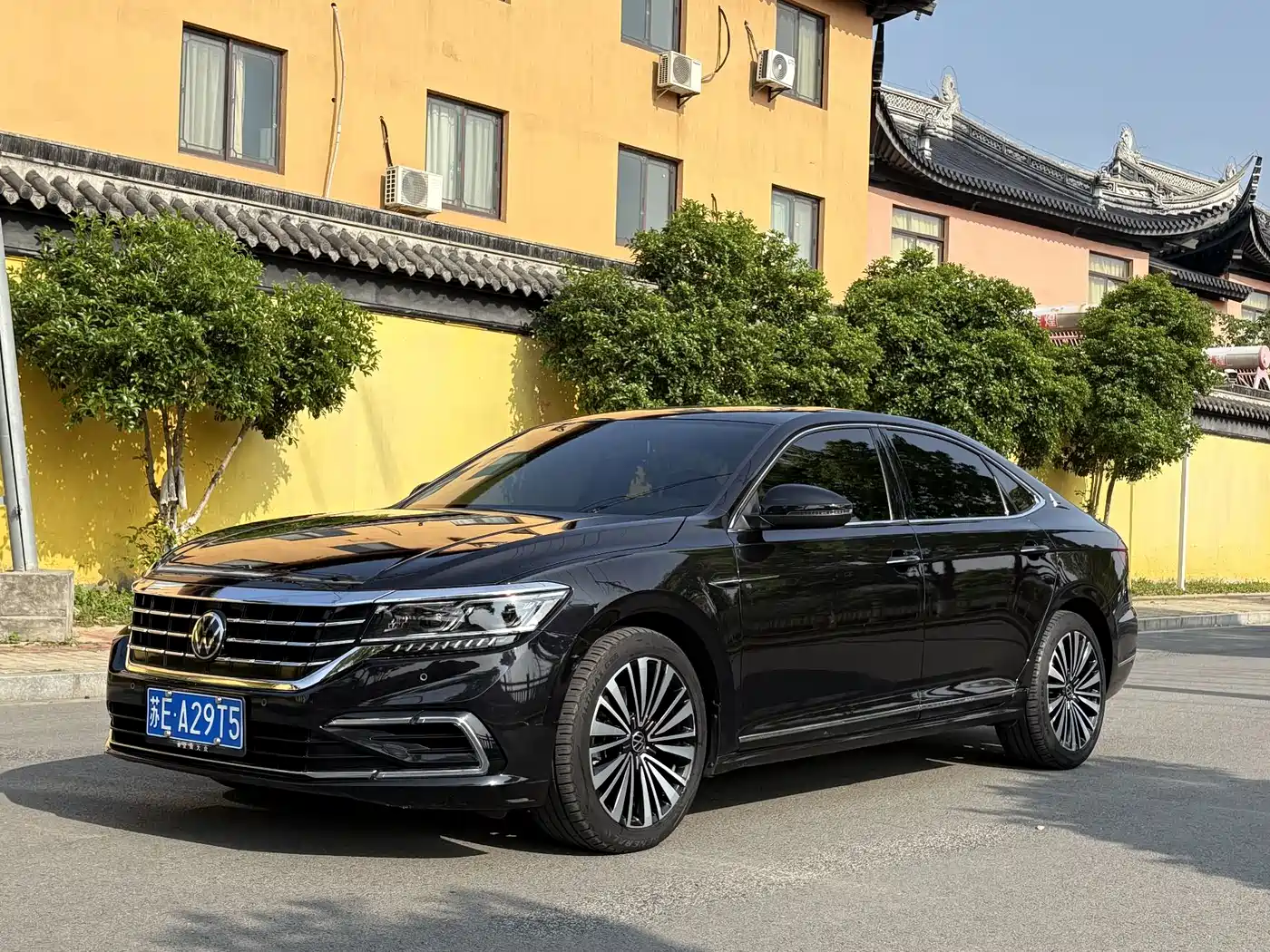 Volkswagen Passat 2021 Model 330TSI Luxury Edition