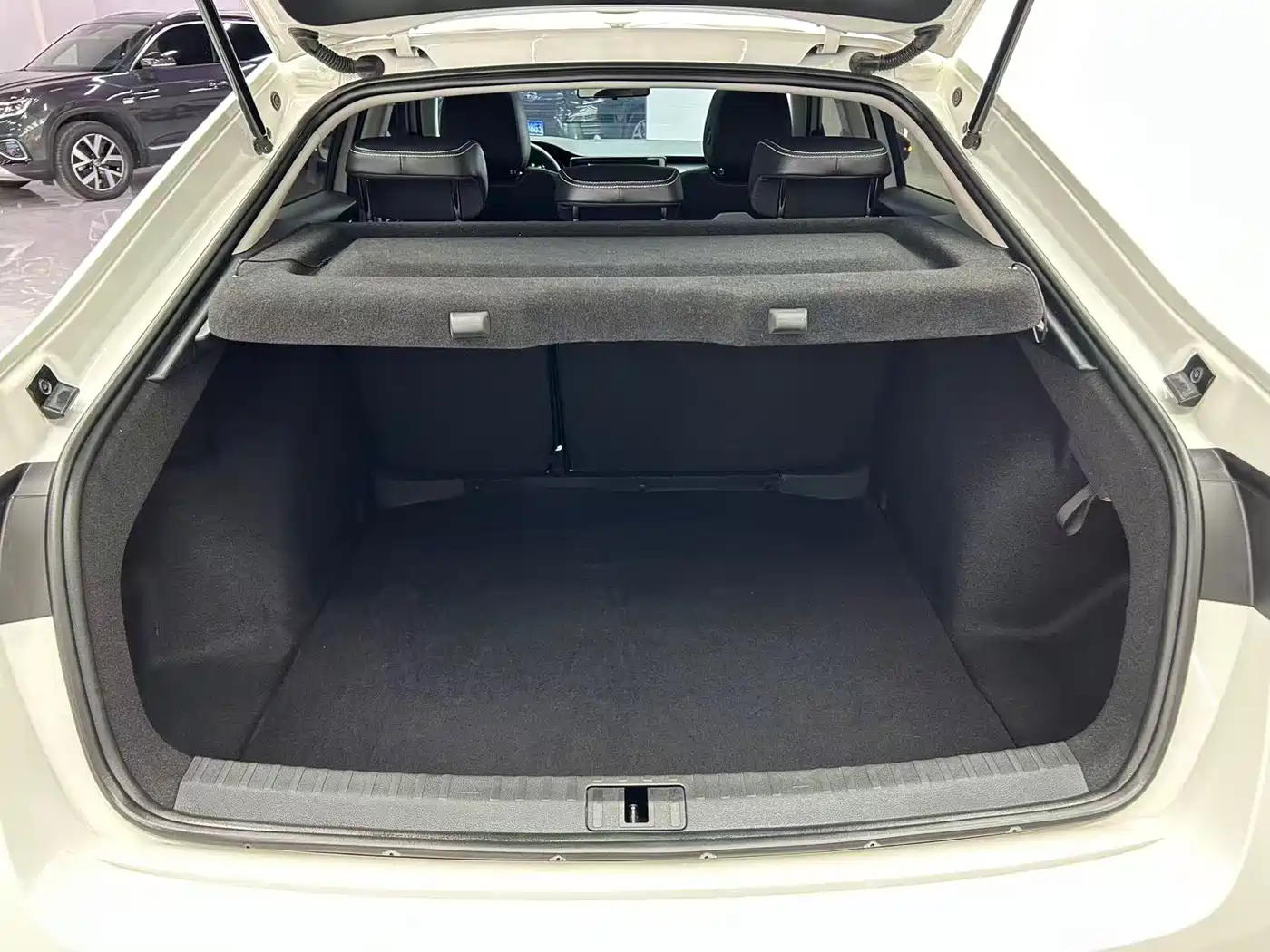Škoda Octavia 2022 PRO TSI280 Premium Edition фото 19
