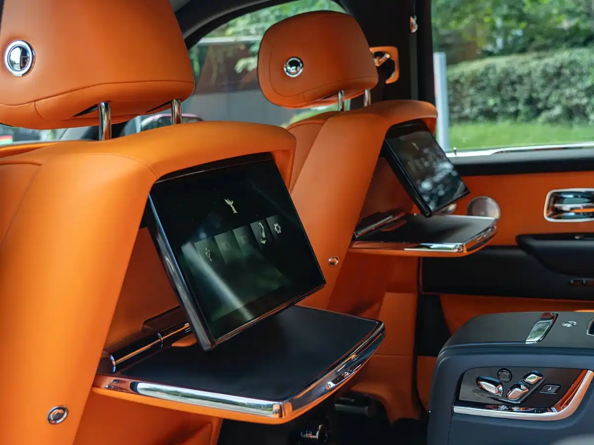 Rolls-Royce Cullinan 2026 2024 4-Seater