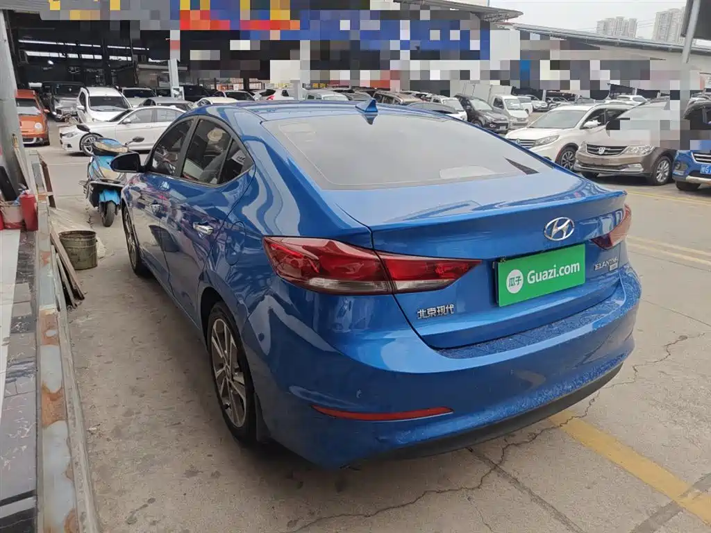 Hyundai Elantra 2016 Model 1.6L Automatic Smart Elite фото 5