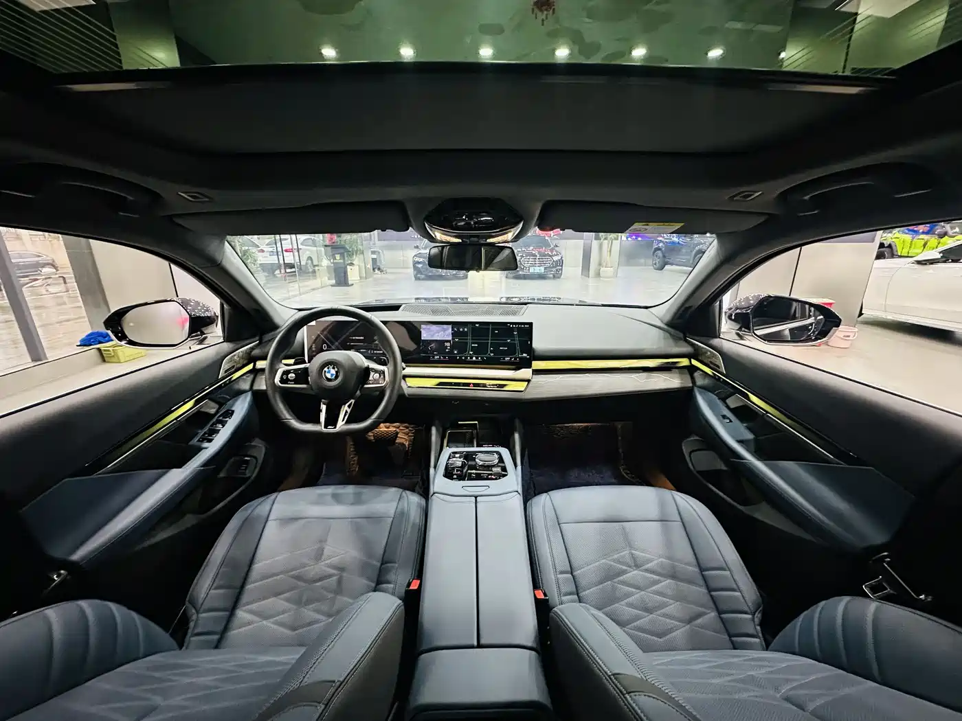 BMW 5-SERIES