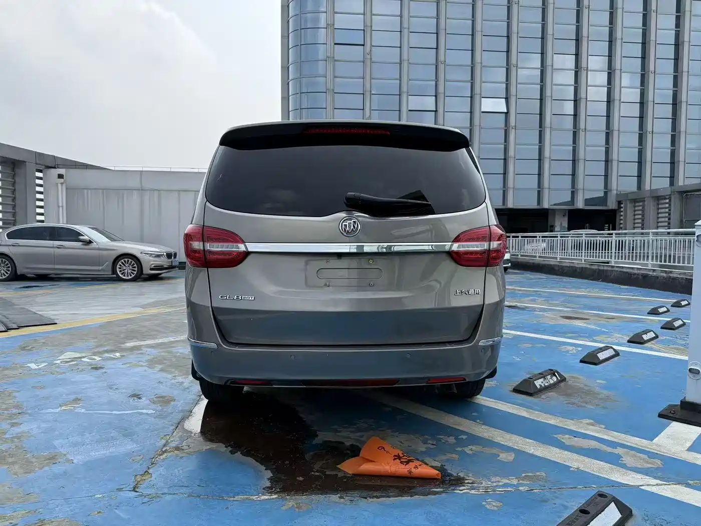 Buick GL8 2018 28T Luxury Model China VI фото 6
