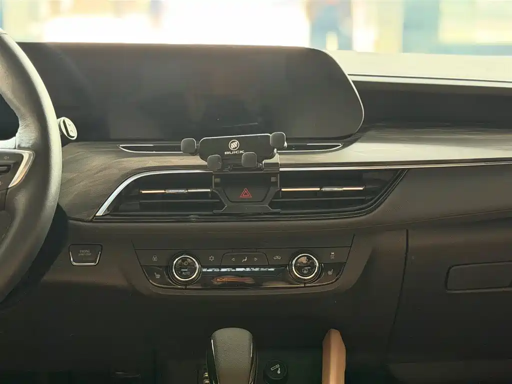 Buick GL6 2021 323T Mild Hybrid Connected Luxury фото 26