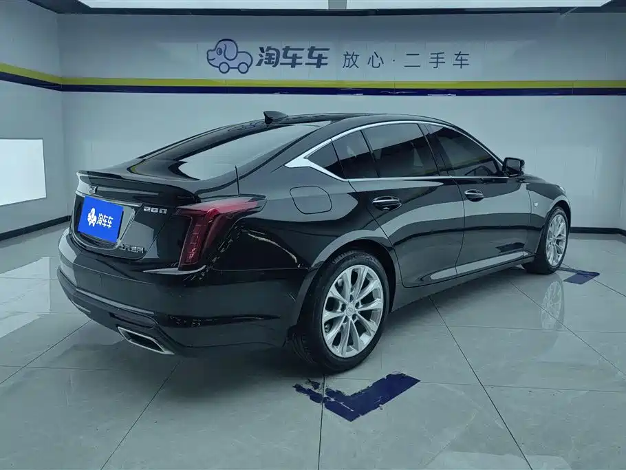 CADILLAC CT5