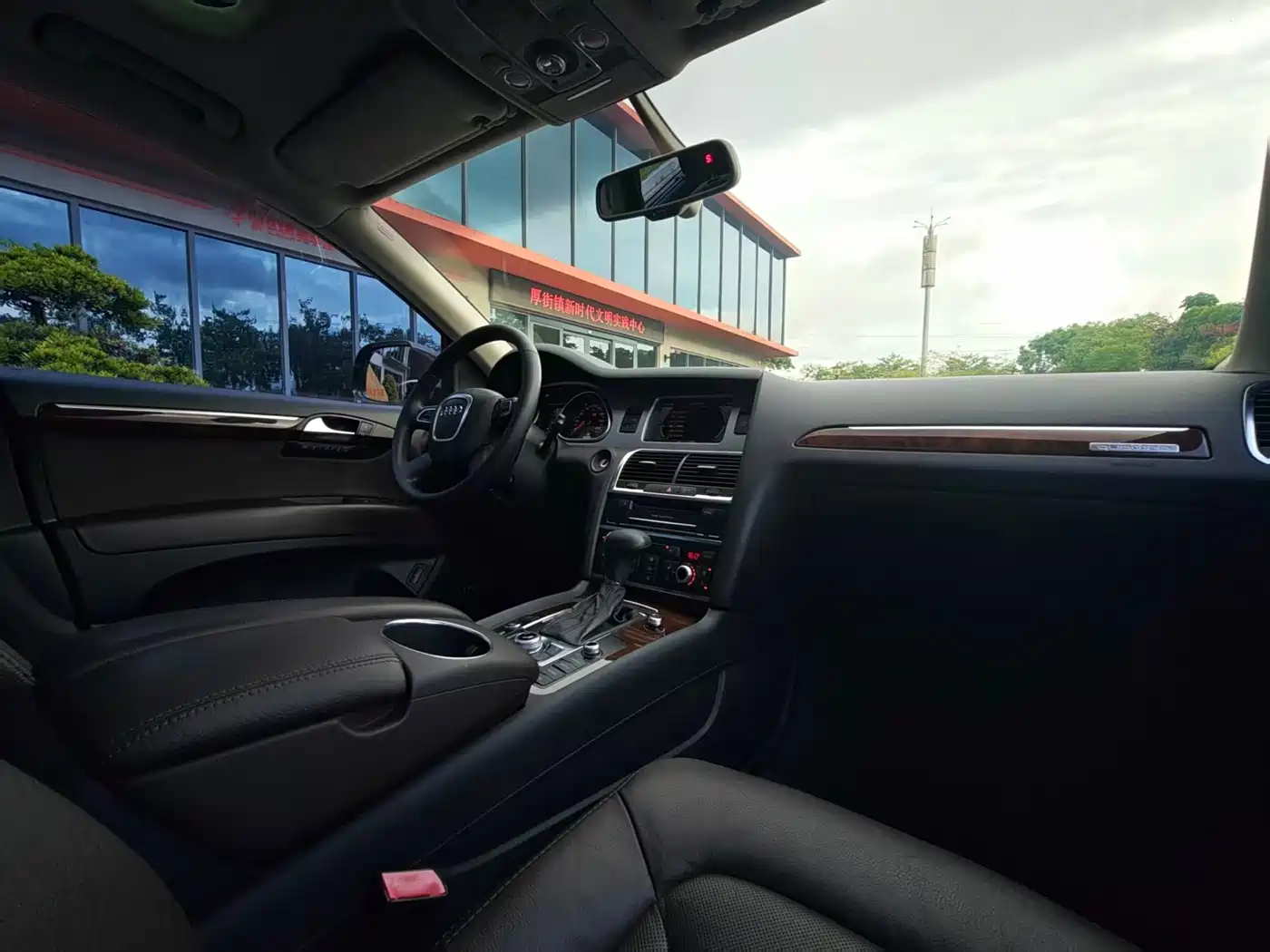 Photo 13 - Audi Q7