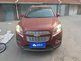 Photo 2 - Chevrolet Trax