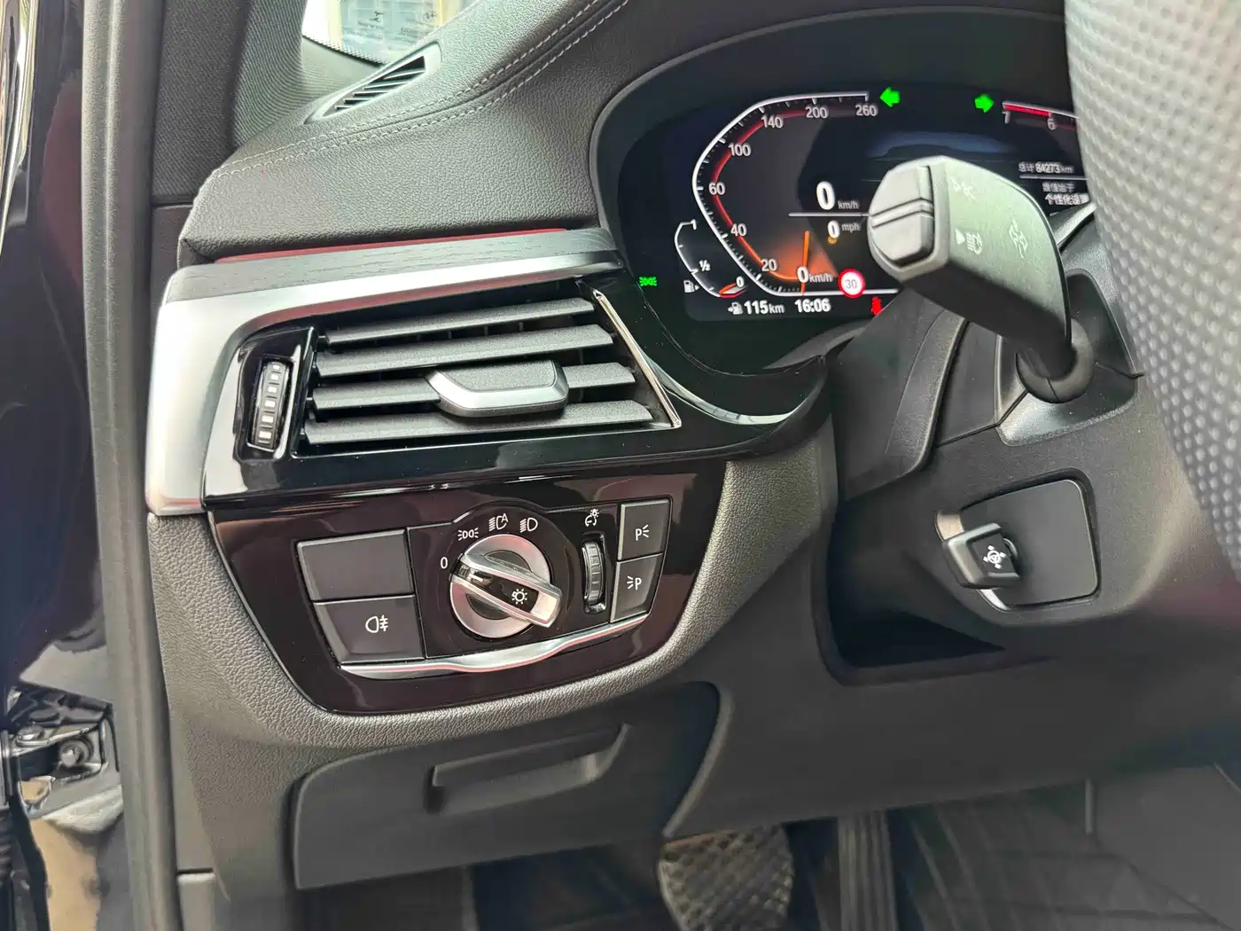 BMW 5 Series 2021 530Li Leading M Sport Package фото 14