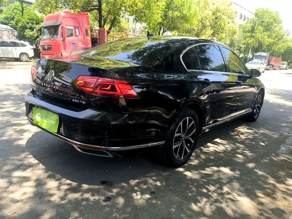 Volkswagen Magotan 2020 330TSI DSG Leading фото 7