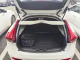 Photo 5 - Volvo V40