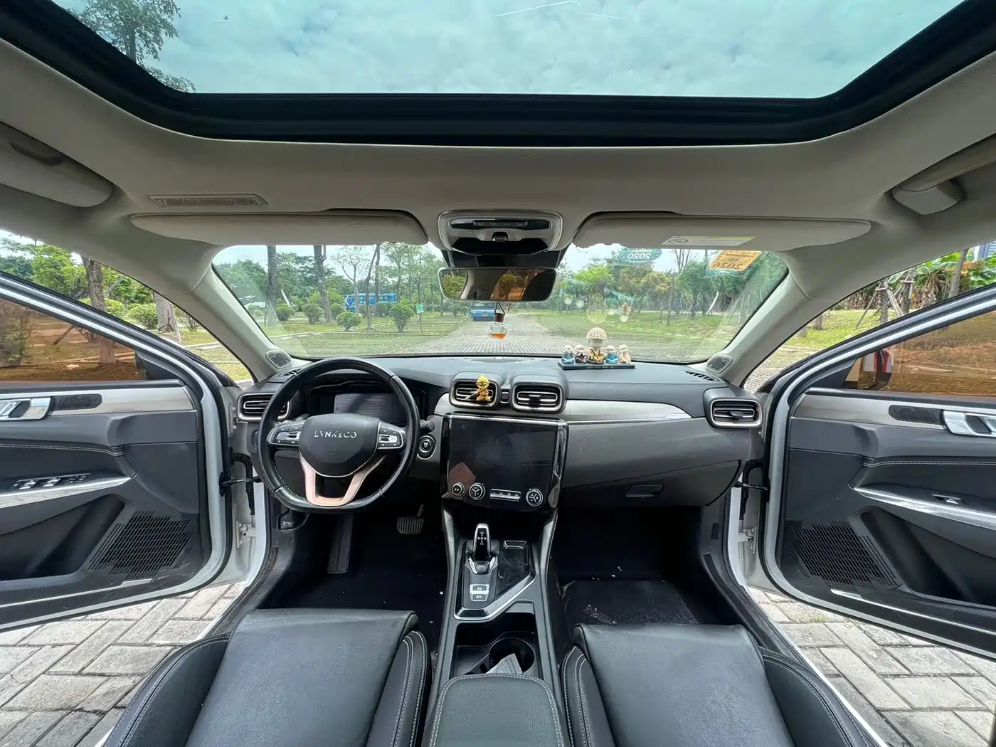Lynk & Co 03 2018 1.5TD DCT Power Pro Version China V фото 8