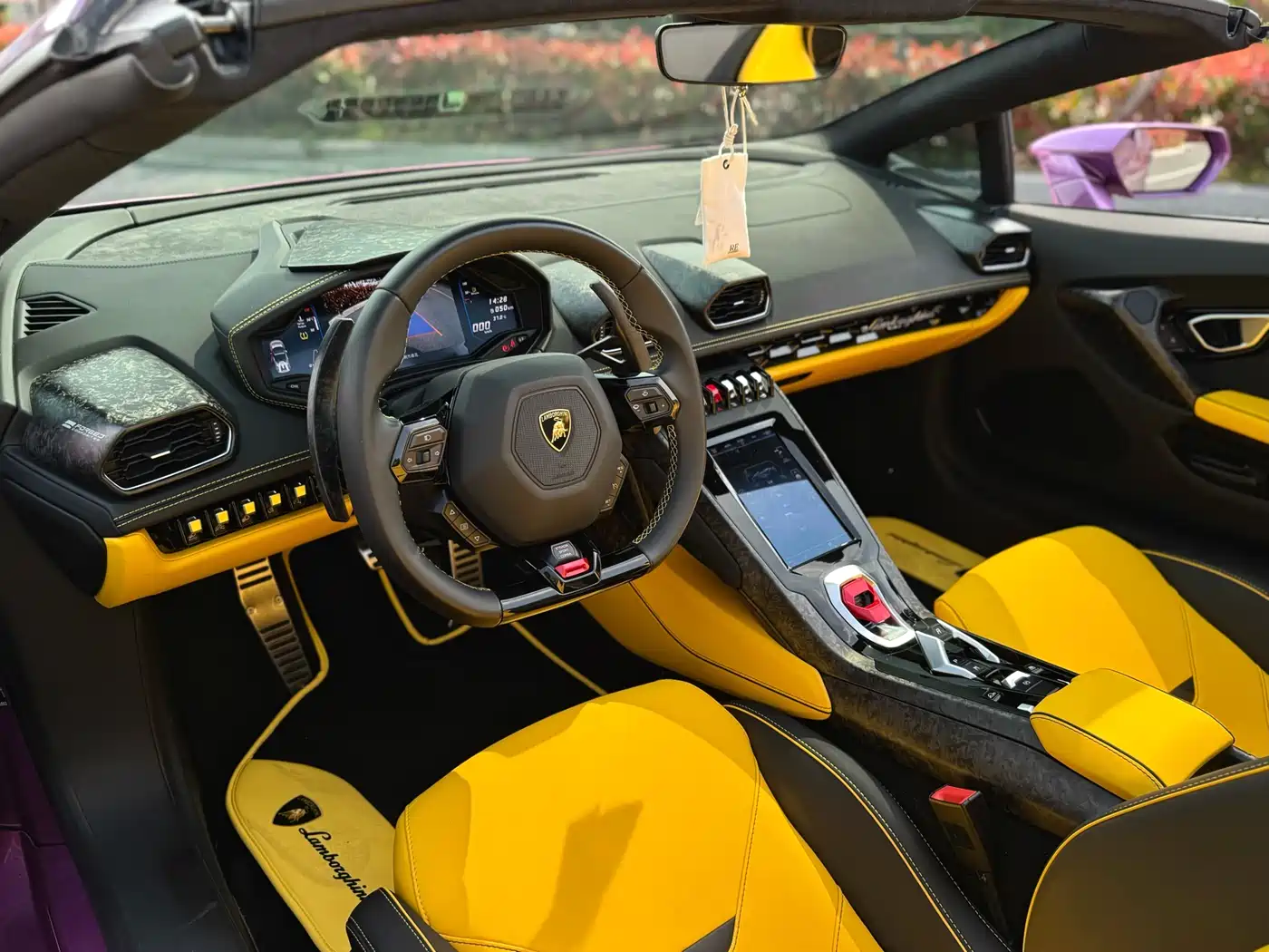 LAMBORGHINI HURACÁN
