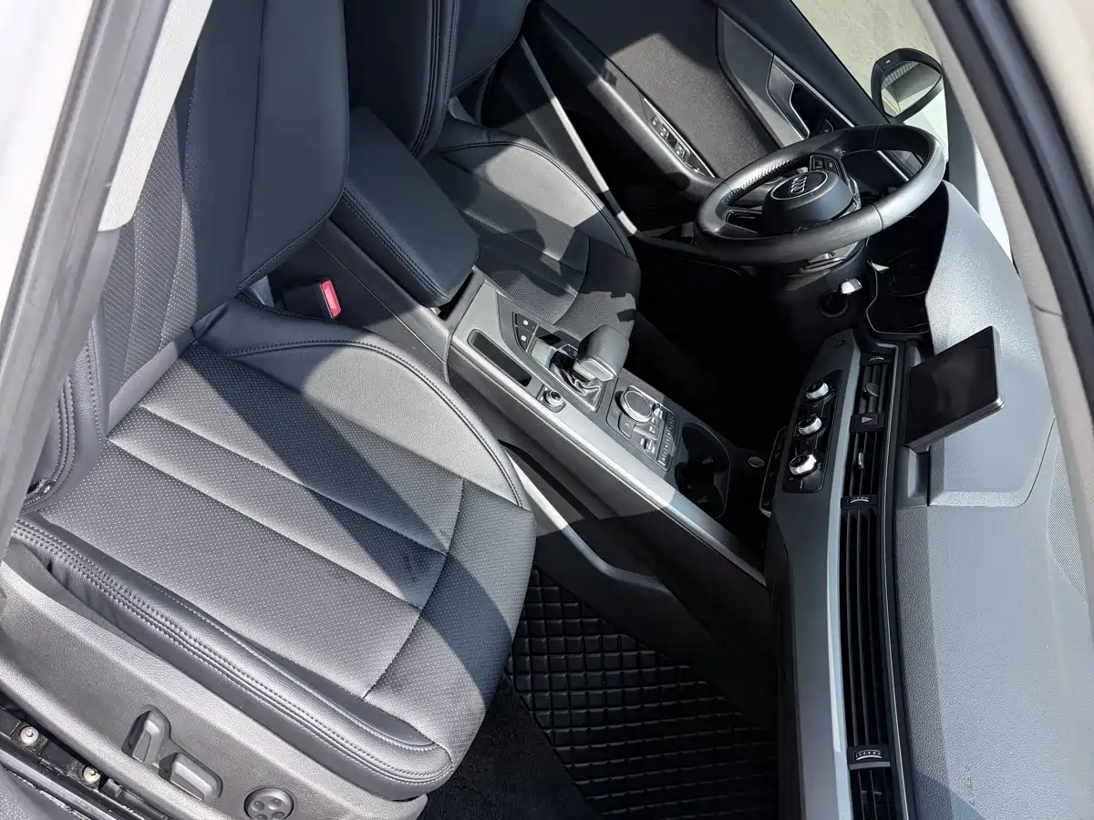 Audi A4L 2019 40 TFSI Progressive (China V) фото 9