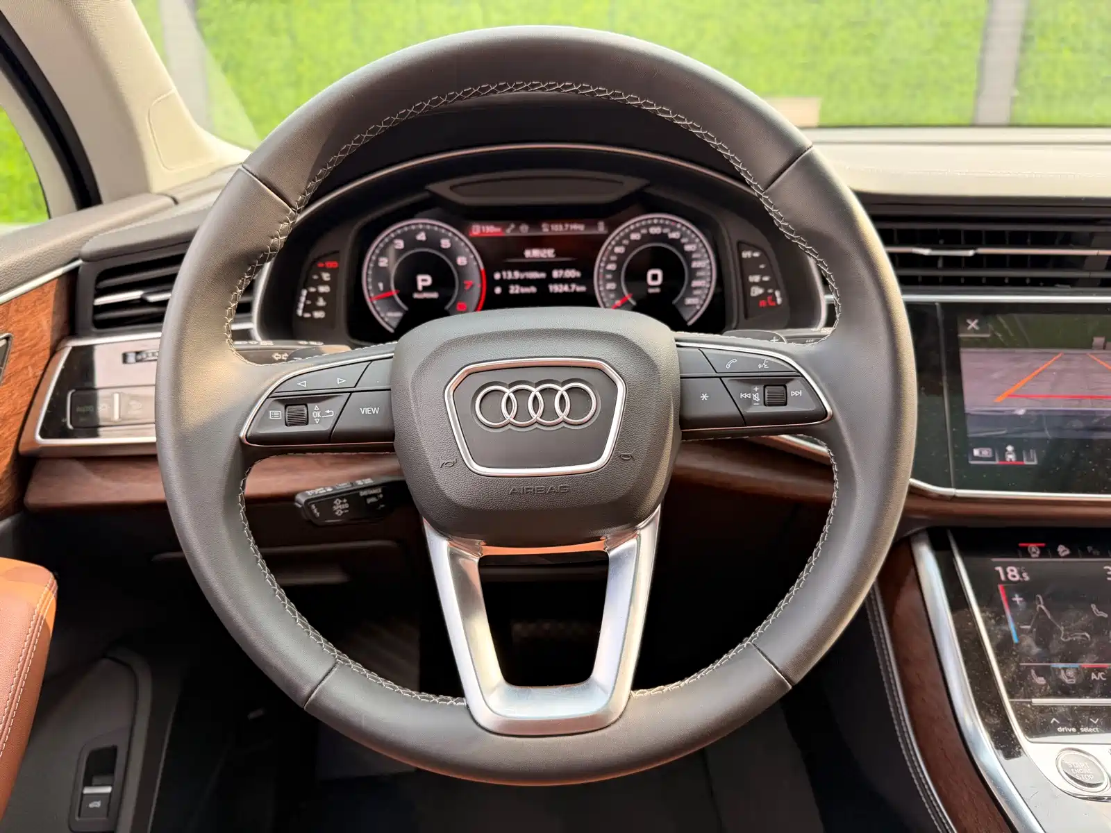 Photo 17 - Audi Q7